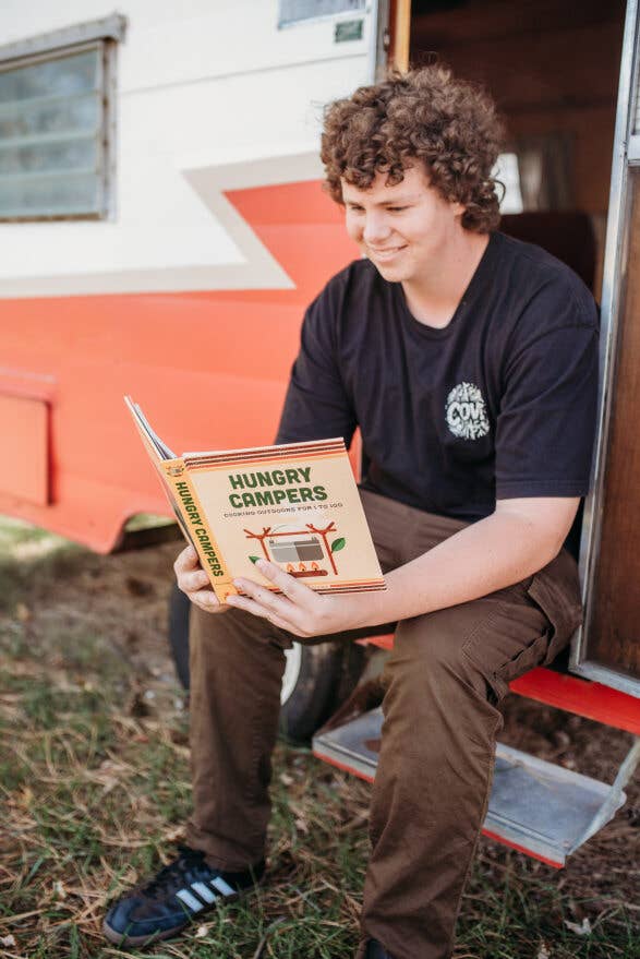 Hungry Campers: Cooking Outdoors for 1 to 100
