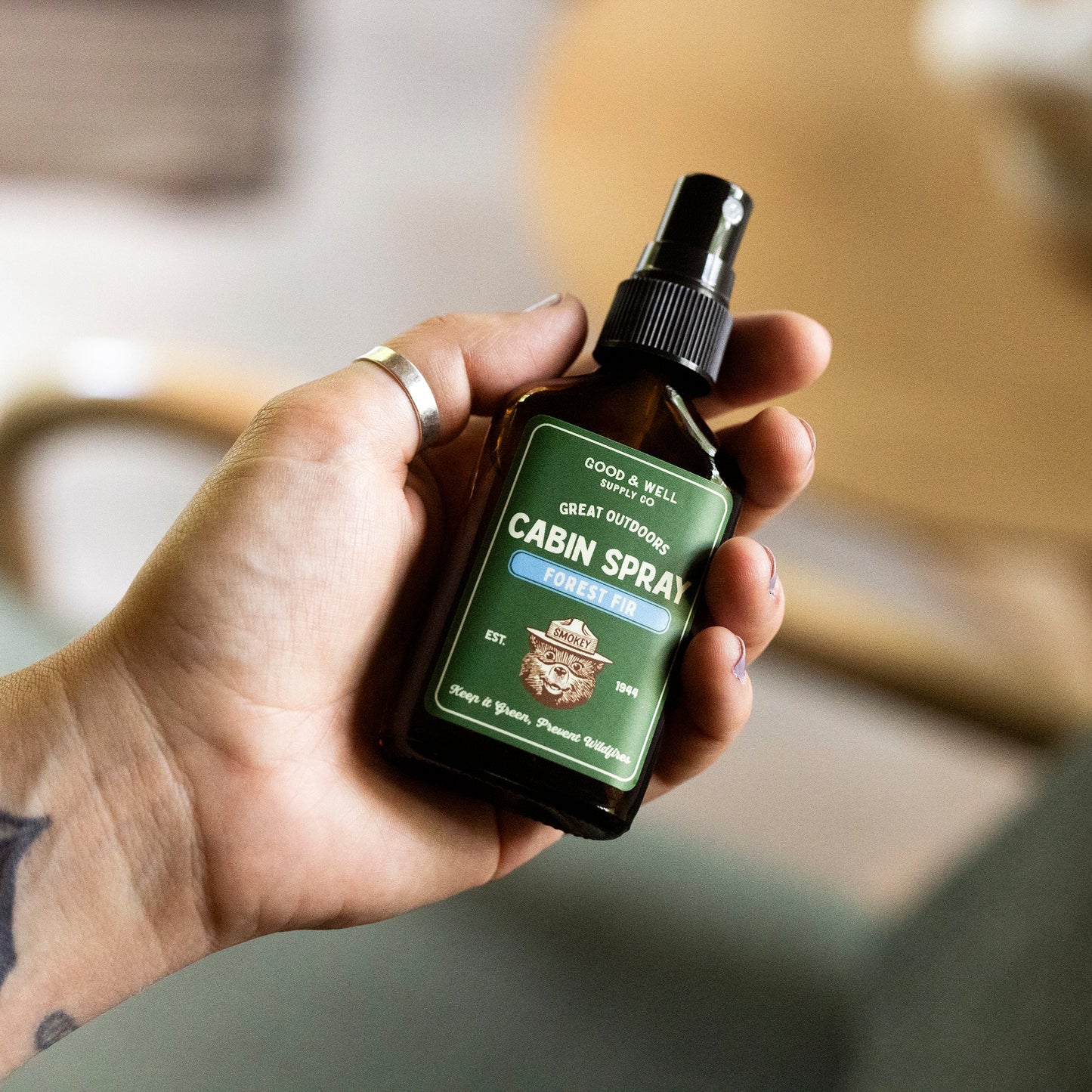 Mountain Maple Smokey Bear Cabin Spray