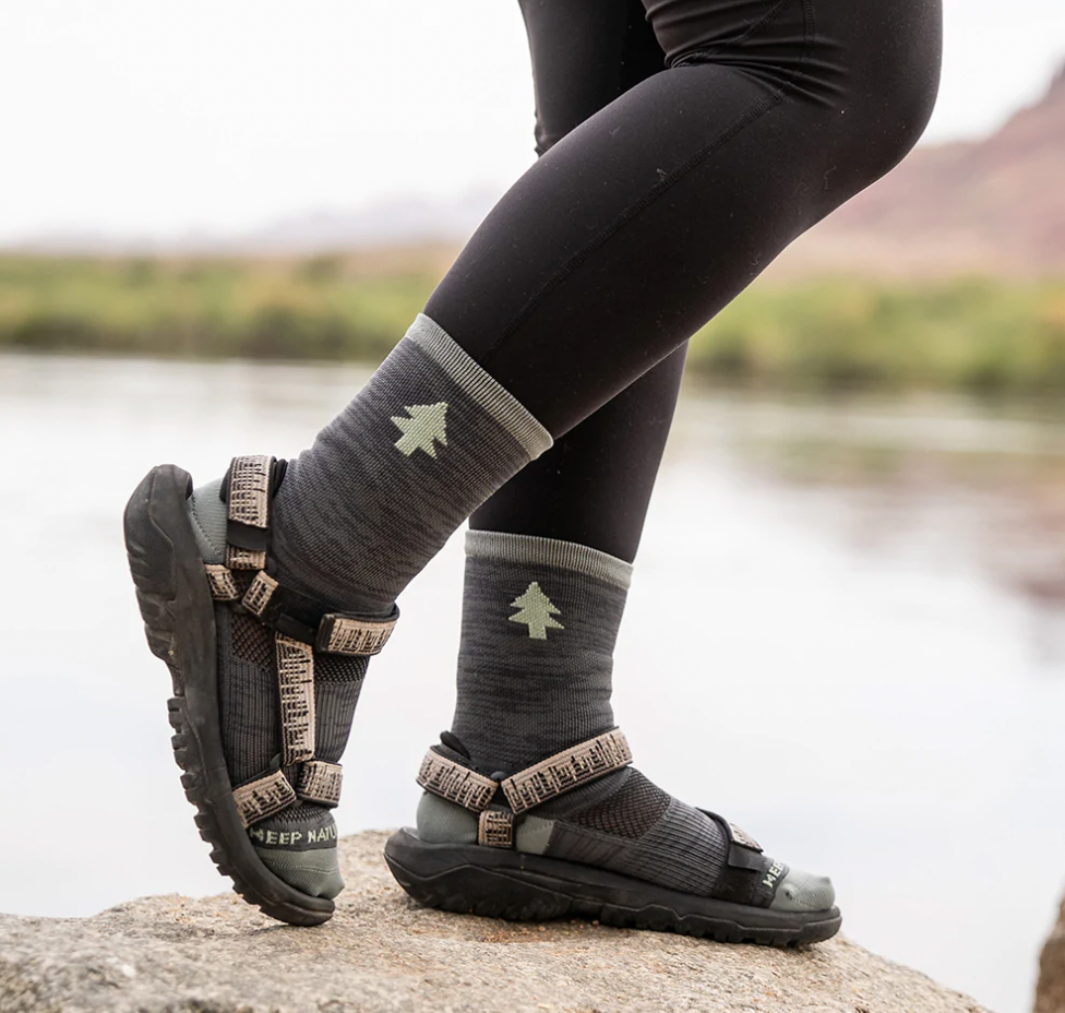 Forest Nights Camp & Trail Mid Socks